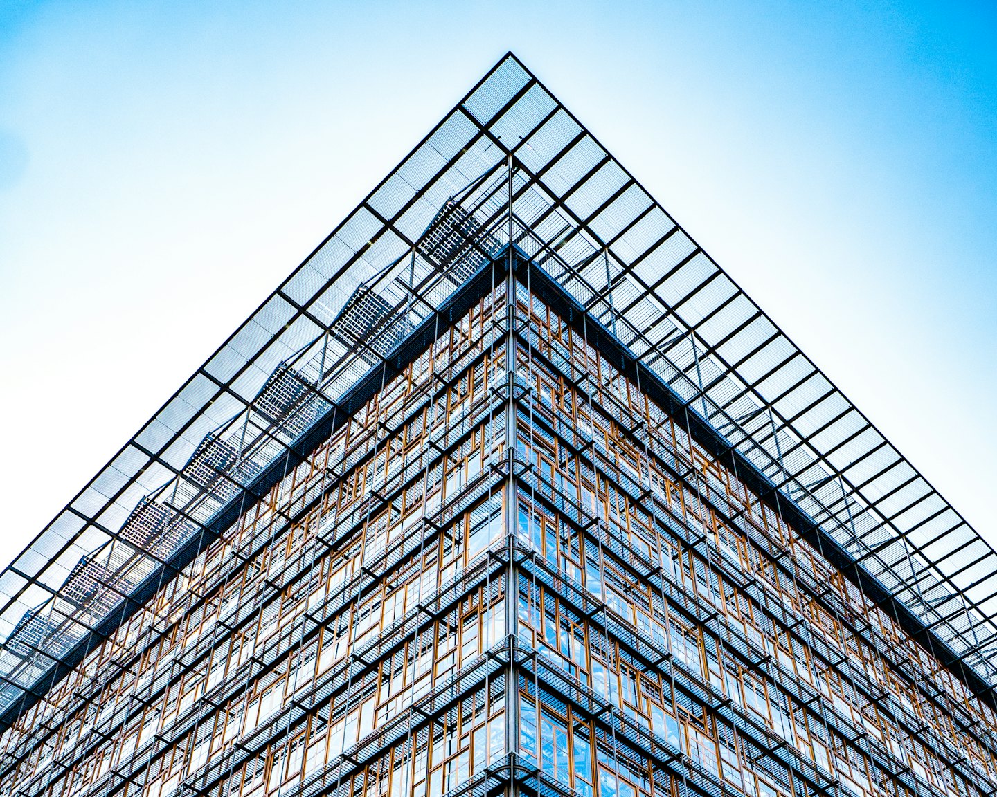 05cf9ce033c9a4a75ac7a151742ad440f83813a9